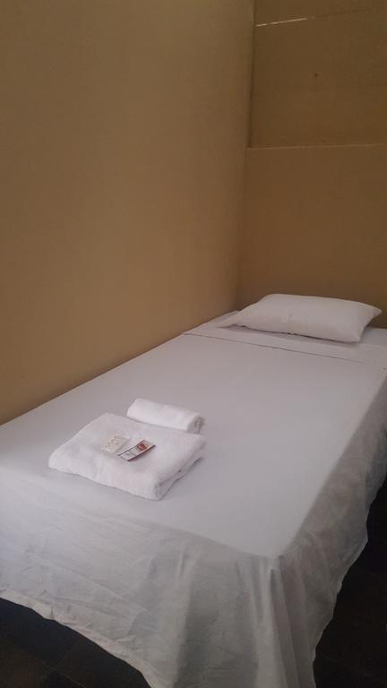 Hostel Los Abuelos Мойогалпа Екстер'єр фото